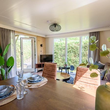 Chalet Op Rustig Park Op De Veluwe Пюттен Экстерьер фото